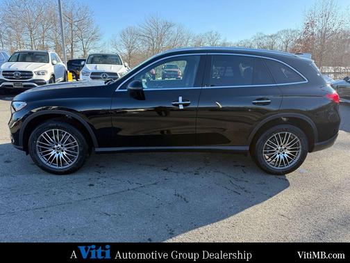 2026 Mercedes-Benz GLC 300 4MATIC