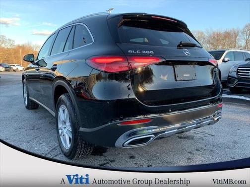 2025 Mercedes-Benz GLC 300 4MATIC