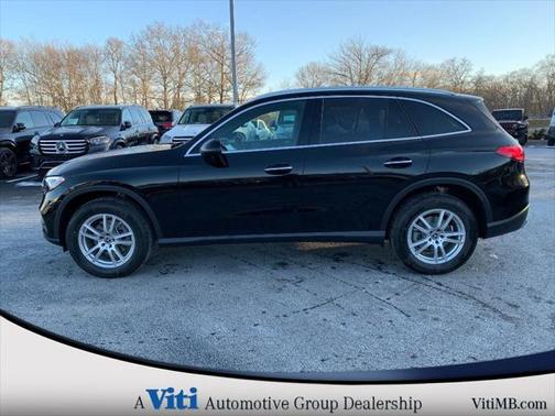 2025 Mercedes-Benz GLC 300 4MATIC