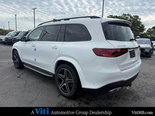 2026 Mercedes-Benz GLS 450 4MATIC