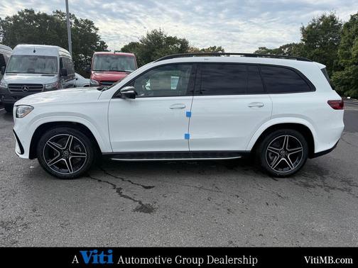 2026 Mercedes-Benz GLS 450 4MATIC