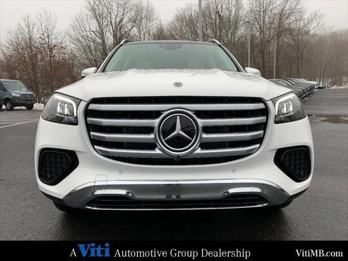 2025 Mercedes-Benz GLS 450 4MATIC