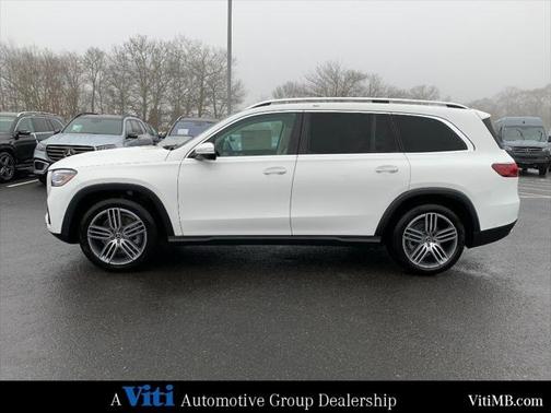 2025 Mercedes-Benz GLS 450 4MATIC