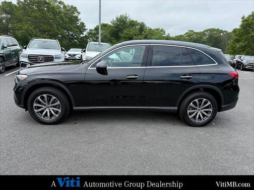 2025 Mercedes-Benz GLC 300 4MATIC