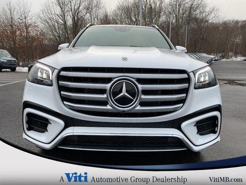 White 2025 Mercedes-Benz GLS 580 4MATIC