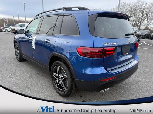 Starling Blue Metallic 2026 Mercedes-Benz GLB 250 4MATIC