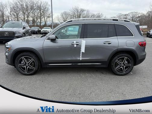 Mountain Grey Metallic 2026 Mercedes-Benz GLB 250 4MATIC