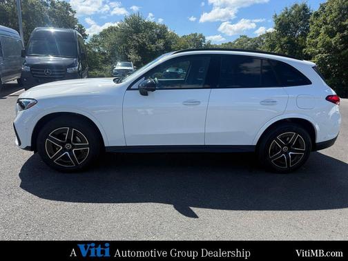 2026 Mercedes-Benz GLC 350e Base