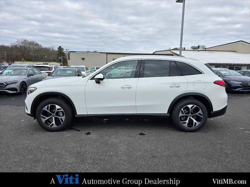 2025 Mercedes-Benz GLC 350e Base
