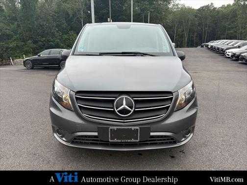 2023 Mercedes-Benz Metris Base