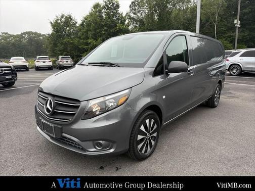 2023 Mercedes-Benz Metris Base