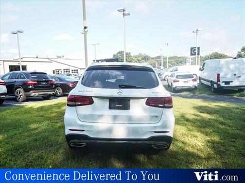 Polar White 2016 Mercedes-Benz GLC 300 4MATIC