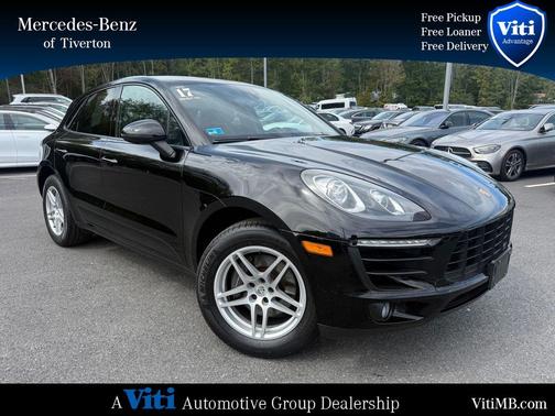 2017 Porsche Macan Base