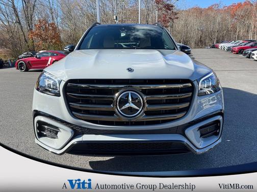 2025 Mercedes-Benz GLS 450 4MATIC
