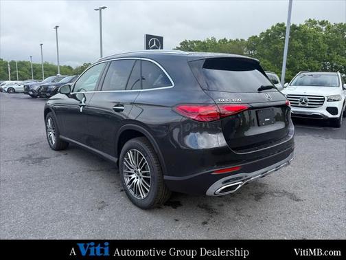 2025 Mercedes-Benz GLC 300 4MATIC