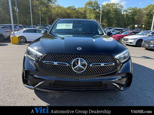 2026 Mercedes-Benz GLC 300 4MATIC