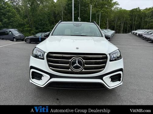 2025 Mercedes-Benz GLS 450 4MATIC