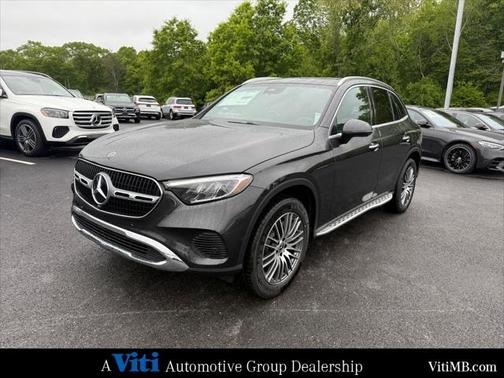 2025 Mercedes-Benz GLC 300 4MATIC