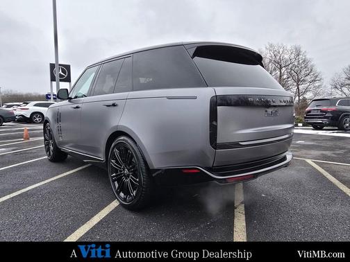 2023 Land Rover Range Rover P400 SE