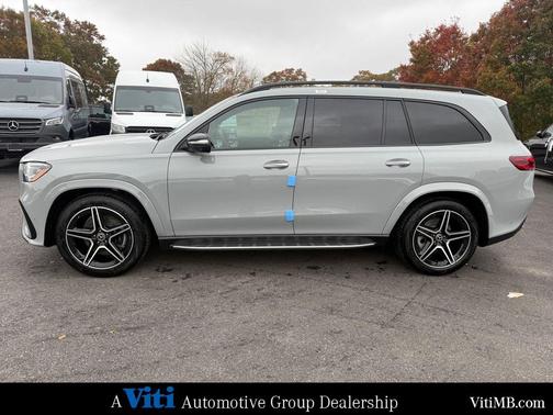 2026 Mercedes-Benz GLS 450 4MATIC