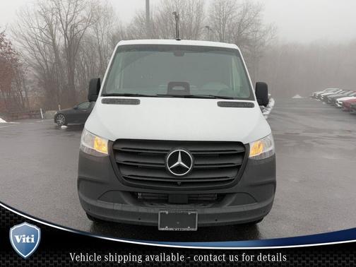 Arctic White 2026 Mercedes-Benz Sprinter 2500 Cargo 144 WB