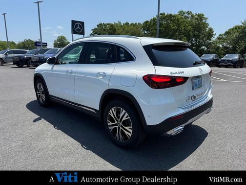 Polar White 2025 Mercedes-Benz GLA 250 4MATIC