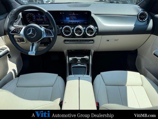 Polar White 2025 Mercedes-Benz GLA 250 4MATIC