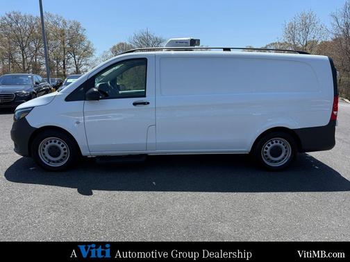 Arctic White 2023 Mercedes-Benz Metris Base