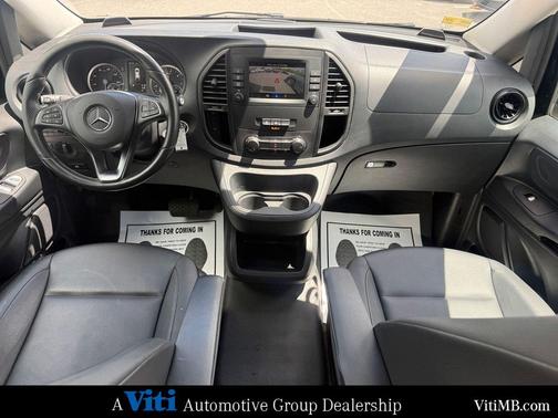Obsidian Black Metallic 2022 Mercedes-Benz Metris Base