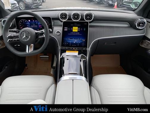 2025 Mercedes-Benz GLC 300 4MATIC