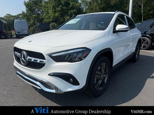 Polar White 2026 Mercedes-Benz GLA 250 4MATIC