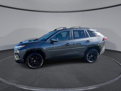 2024 Toyota RAV4 Hybrid SE