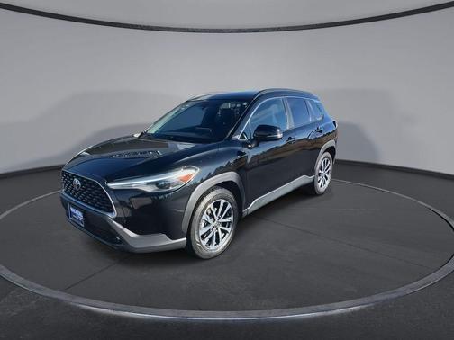 2022 Toyota Corolla Cross XLE