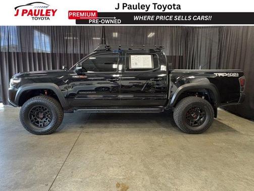 Midnight Black Metallic 2021 Toyota Tacoma TRD Off Road