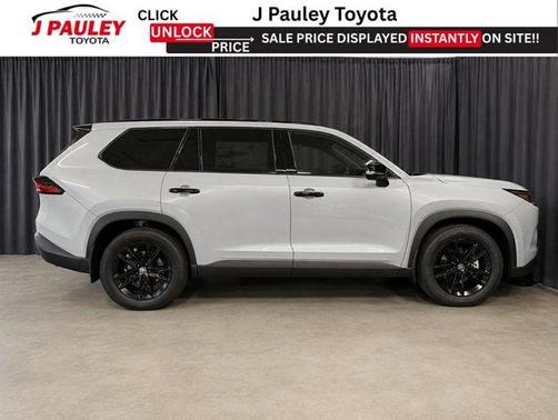 Cement 2026 Toyota Grand Highlander Hybrid Nightshade Edition