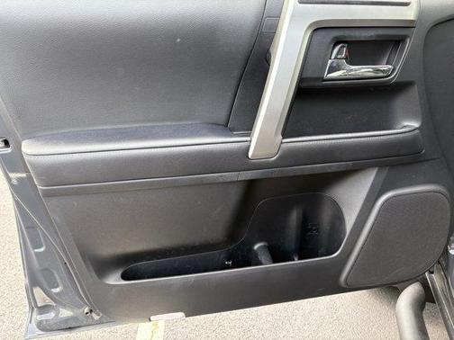 UNDERGROUND 2024 Toyota 4Runner SR5 Premium