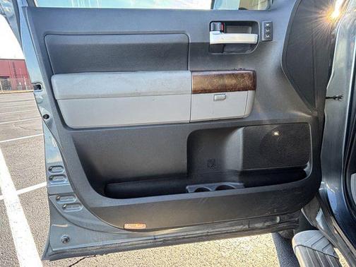 2010 Toyota Tundra Grade