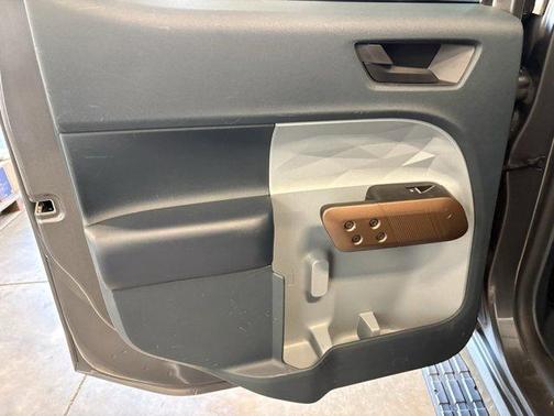 Carbonized Gray Metallic 2023 Ford Maverick Lariat