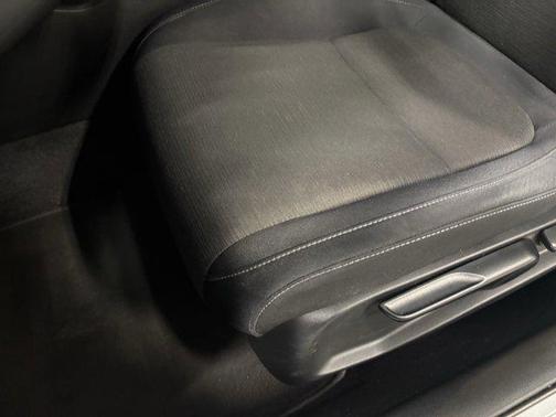 2022 Honda Insight EX