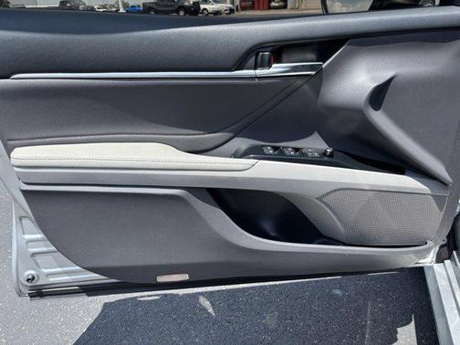 2018 Toyota Camry XLE