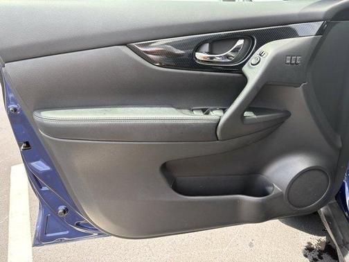 Caspian Blue 2017 Nissan Rogue SL