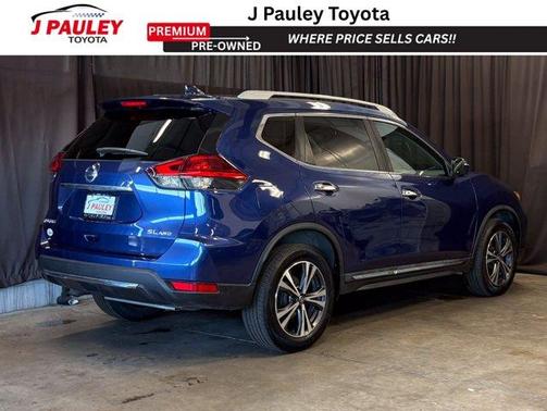 Caspian Blue 2017 Nissan Rogue SL