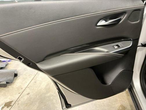 Radiant Silver Metallic 2021 Cadillac XT4 Sport