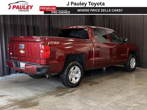 Siren Red Tintcoat 2017 Chevrolet Silverado 1500 LT