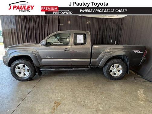 Magnetic Gray Metallic 2011 Toyota Tacoma Access Cab