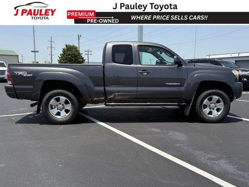 Magnetic Gray Metallic 2011 Toyota Tacoma Access Cab