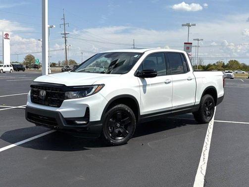Platinum White Pearl 2025 Honda Ridgeline Black Edition