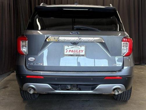 Carbonized Gray Metallic 2024 Ford Explorer Limited