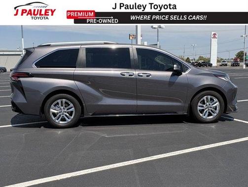 Predawn Gray Mica 2022 Toyota Sienna Limited