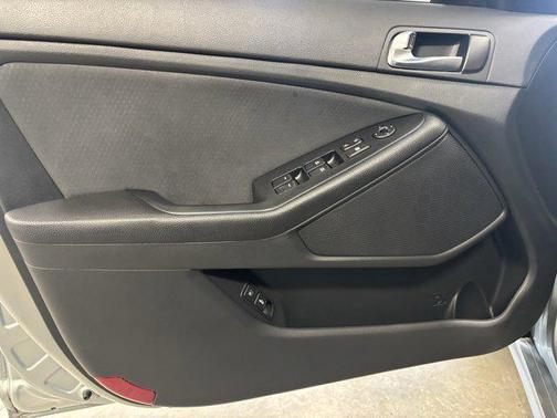 2014 Kia Optima Hybrid LX